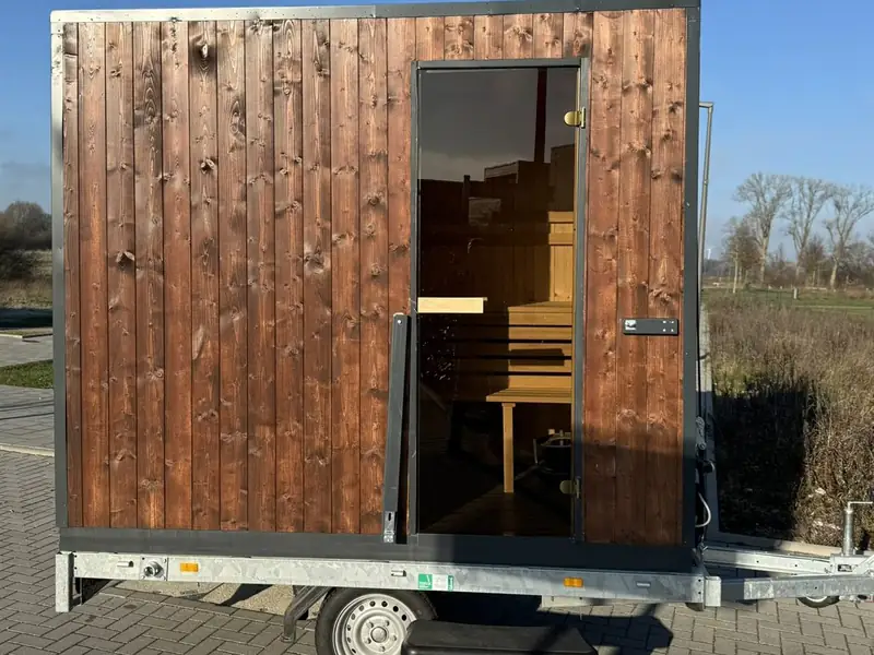 Mobile Fasssauna zum Mieten in Hamburg