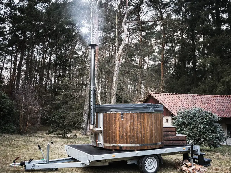 Mobiler Whirlpool zum Mieten in Hamburg